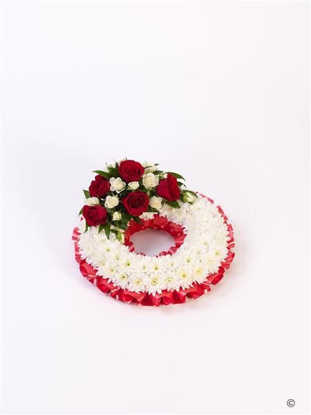 Classic Red Wreath