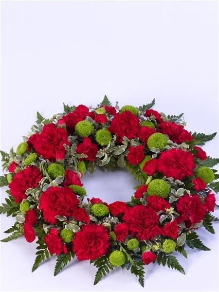 Classic Selection Wreath Red and Green