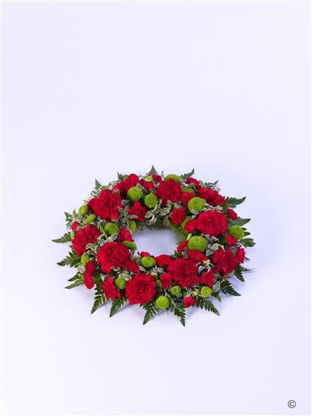 Classic Selection Wreath Red and Green